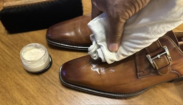 Working Renovateur cream into a leather monk strap